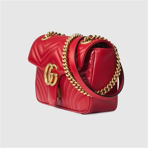 Hibiscus Red Leather GG Marmont Small Matelassé Shoulder 